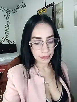 YaraDuartee online show from 02-09-26, 11:53