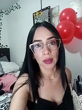 YaraDuartee online show from 02-21-26, 12:11