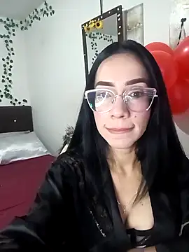 YaraDuartee online show from 02-26-26, 07:46