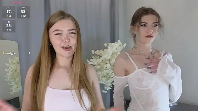 TwixieGuo online show from 10-13-25, 10:26