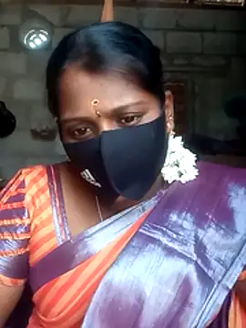 Tamil Hot Sandy online show from 10-29-25, 05:31