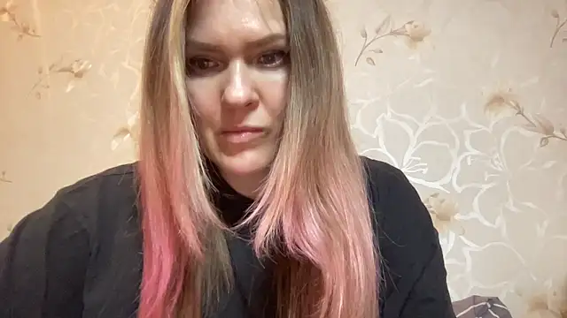 Snapshot of Milysoren chatting on 02-26-26, 05:34 Milysoren online show from 02-26-26, 05:34