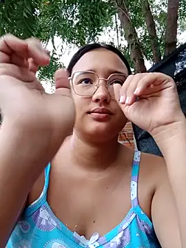 young dairy01 online show from 03-03-26, 12:11