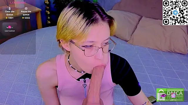 Sharlikiss online show from 04-18-26, 03:16