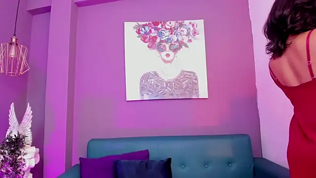 Snapshot of Alessiia__ chatting on 11-15-25, 03:04 Alessiia online show from 11-15-25, 03:04