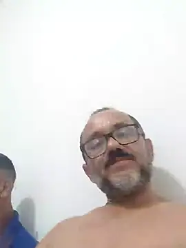 Iron e Velvet online show from 01-10-26, 11:20