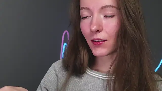 Snapshot of Why_me_stella chatting on 10-16-25, 02:34 Why me stella online show from 10-16-25, 02:34