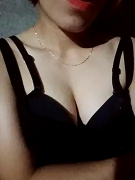 nhinhi-sexy online show from 10-10-25, 09:58