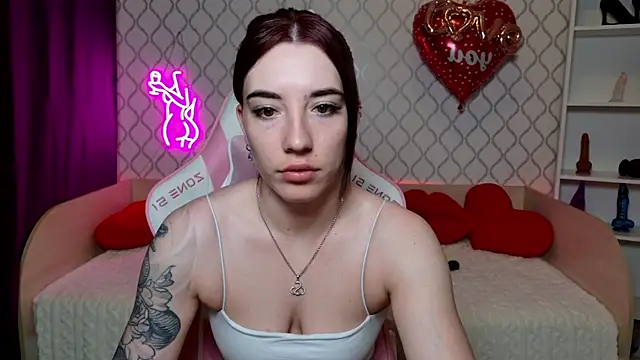 Curious Lily online show from 03-16-26, 12:49