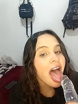 Snapshot of nucitaa-14 chatting on 10-21-25, 10:54 nucitaa-14 online show from 10-21-25, 10:54