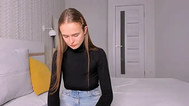 LilMary  online show from 10-27-25, 09:46