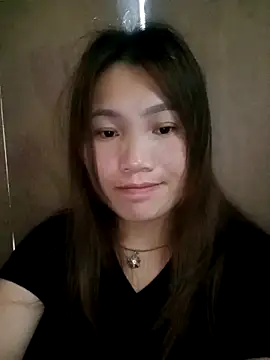 min-xinh online show from 10-19-25, 09:43