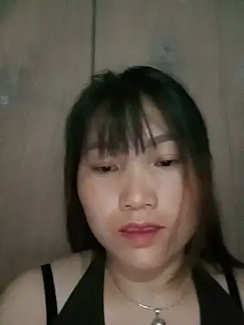 Snapshot of min-xinh chatting on 06-07-26, 02:21 min-xinh online show from 06-07-26, 02:21