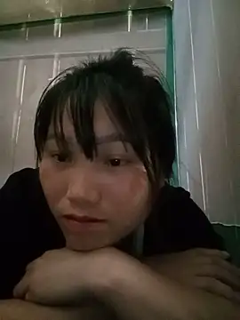 Snapshot of min-xinh chatting on 06-17-26, 02:47 min-xinh online show from 06-17-26, 02:47