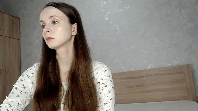 Snapshot of Yourplayfulspark chatting on 09-29-25, 04:06 Yourplayfulspark online show from 09-29-25, 04:06