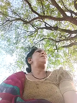 Snapshot of Rs_sonam chatting on 04-27-26, 01:47 Rs sonam online show from 04-27-26, 01:47