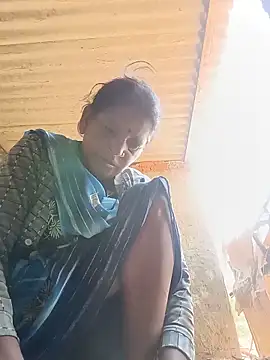 Snapshot of Rs_sonam chatting on 06-04-26, 04:18 Rs sonam online show from 06-04-26, 04:18