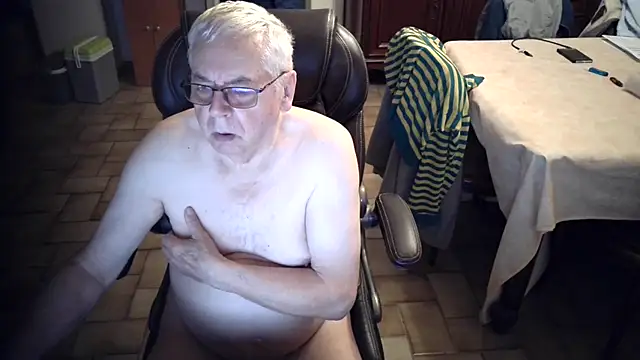 Alain633 online show from 10-08-25, 06:22