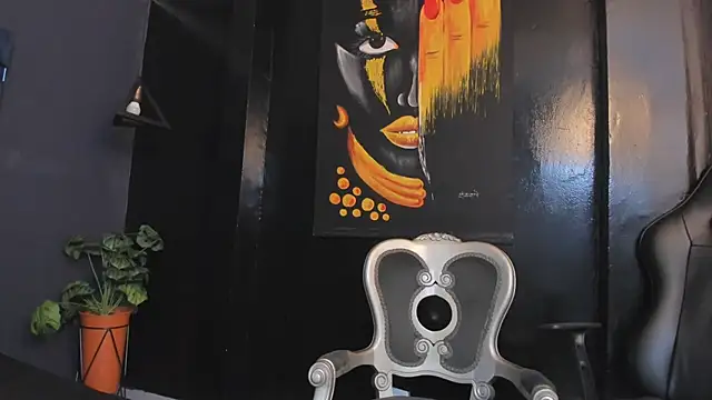 Snapshot of Valka_Ross chatting on 10-16-25, 11:17 Valka Ross online show from 10-16-25, 11:17