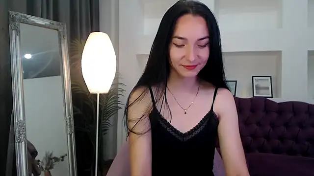 Snapshot of Emilly__Grey chatting on 07-14-26, 06:13 Emilly Grey online show from 07-14-26, 06:13