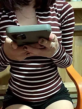 LenaCii online show from 01-14-26, 04:34