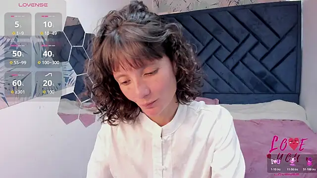 Valery More   online show from 07-10-26, 02:19