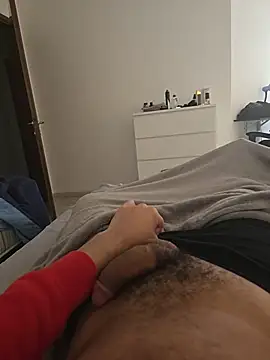 Snapshot of hungboy94 chatting on 02-27-26, 03:01 hungboy94 online show from 02-27-26, 03:01