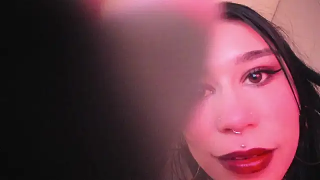 SusanVilla online show from 11-10-25, 07:35