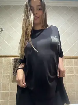 Snapshot of Miia_Millerr chatting on 11-27-25, 04:58 Miia Millerr online show from 11-27-25, 04:58