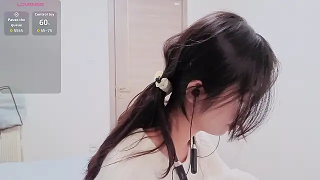 Snapshot of dudu-baby10 chatting on 12-14-25, 03:28 dudu-baby10 online show from 12-14-25, 03:28