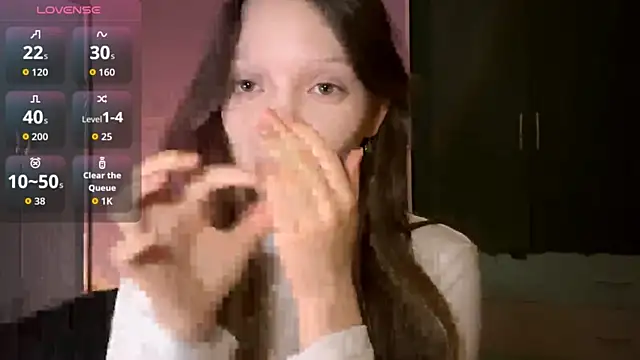 EmiIyKitty online show from 02-17-26, 07:20