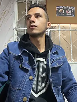 Snapshot of wiland_hot23 chatting on 10-14-25, 08:53 wiland hot23 online show from 10-14-25, 08:53