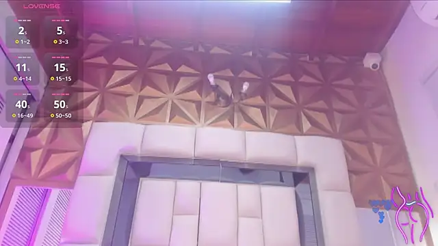 violet milleer online show from 11-05-25, 07:03