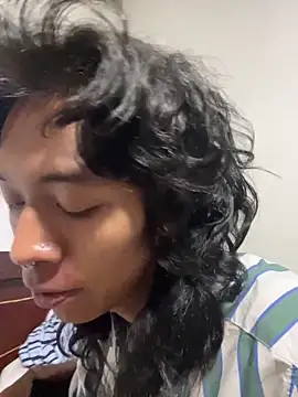 MadamLeRouge online show from 11-14-25, 10:51