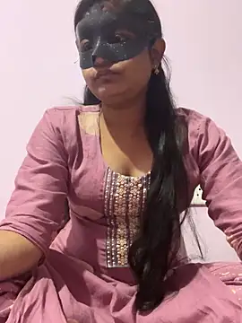 Snapshot of TeluguIshu_teen20 chatting on 11-19-25, 04:51 TeluguIshu teen20 online show from 11-19-25, 04:51