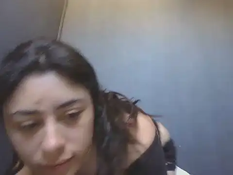 Snapshot of Ignvcivv chatting on 10-20-25, 08:42 Ignvcivv online show from 10-20-25, 08:42