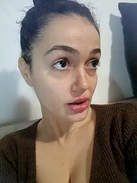 JadeLure online show from 10-08-25, 02:04