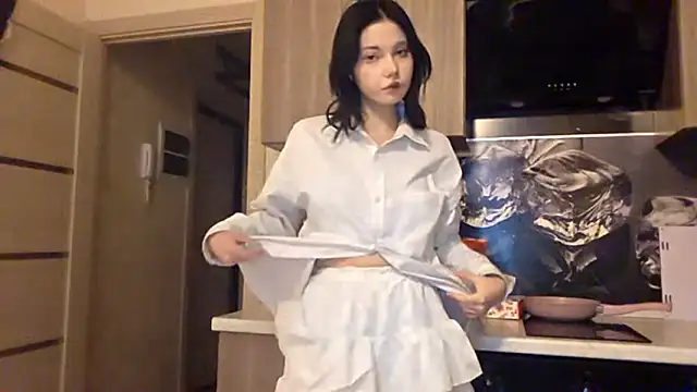 Snapshot of Beeping_Creature chatting on 01-18-26, 01:04 Beeping Creature online show from 01-18-26, 01:04