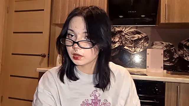 Snapshot of Beeping_Creature chatting on 03-02-26, 08:26 Beeping Creature online show from 03-02-26, 08:26