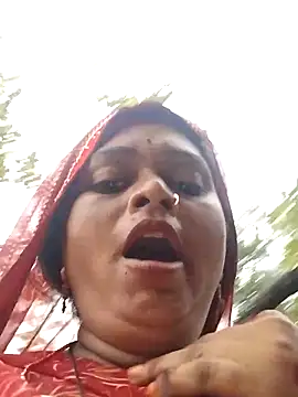 Snapshot of Na_shreya chatting on 10-08-25, 12:41 Na shreya online show from 10-08-25, 12:41