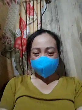 Tuyet xx online show from 10-08-25, 06:49