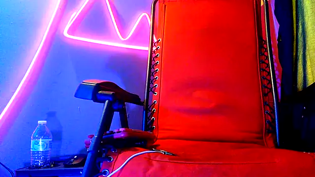 Snapshot of highinhtxx chatting on 11-27-25, 04:09 highinhtxx online show from 11-27-25, 04:09