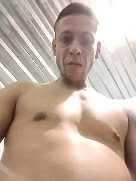 Snapshot of Dani156y chatting on 10-23-25, 09:41 Dani156y online show from 10-23-25, 09:41