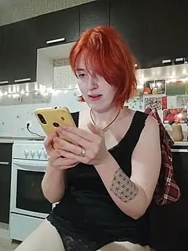 Freirenee online show from 10-26-25, 06:25