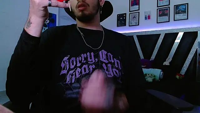 Snapshot of Sebasxxl12 chatting on 01-08-26, 09:33 Sebasxxl12 online show from 01-08-26, 09:33