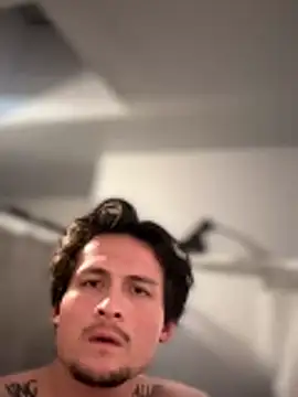 itsthecatchh online show from 04-24-26, 03:53