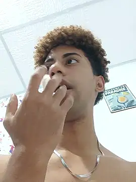 Snapshot of The_boy_good chatting on 01-18-26, 09:29 The boy good online show from 01-18-26, 09:29