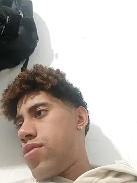 Snapshot of The_boy_good chatting on 04-02-26, 09:34 The boy good online show from 04-02-26, 09:34