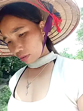 Snapshot of kemmut-sex chatting on 10-27-25, 02:37 kemmut-sex online show from 10-27-25, 02:37