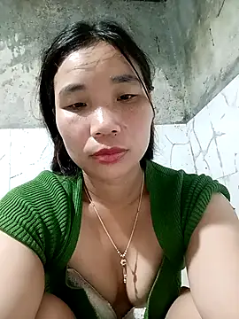 Snapshot of kemmut-sex chatting on 10-31-25, 11:39 kemmut-sex online show from 10-31-25, 11:39